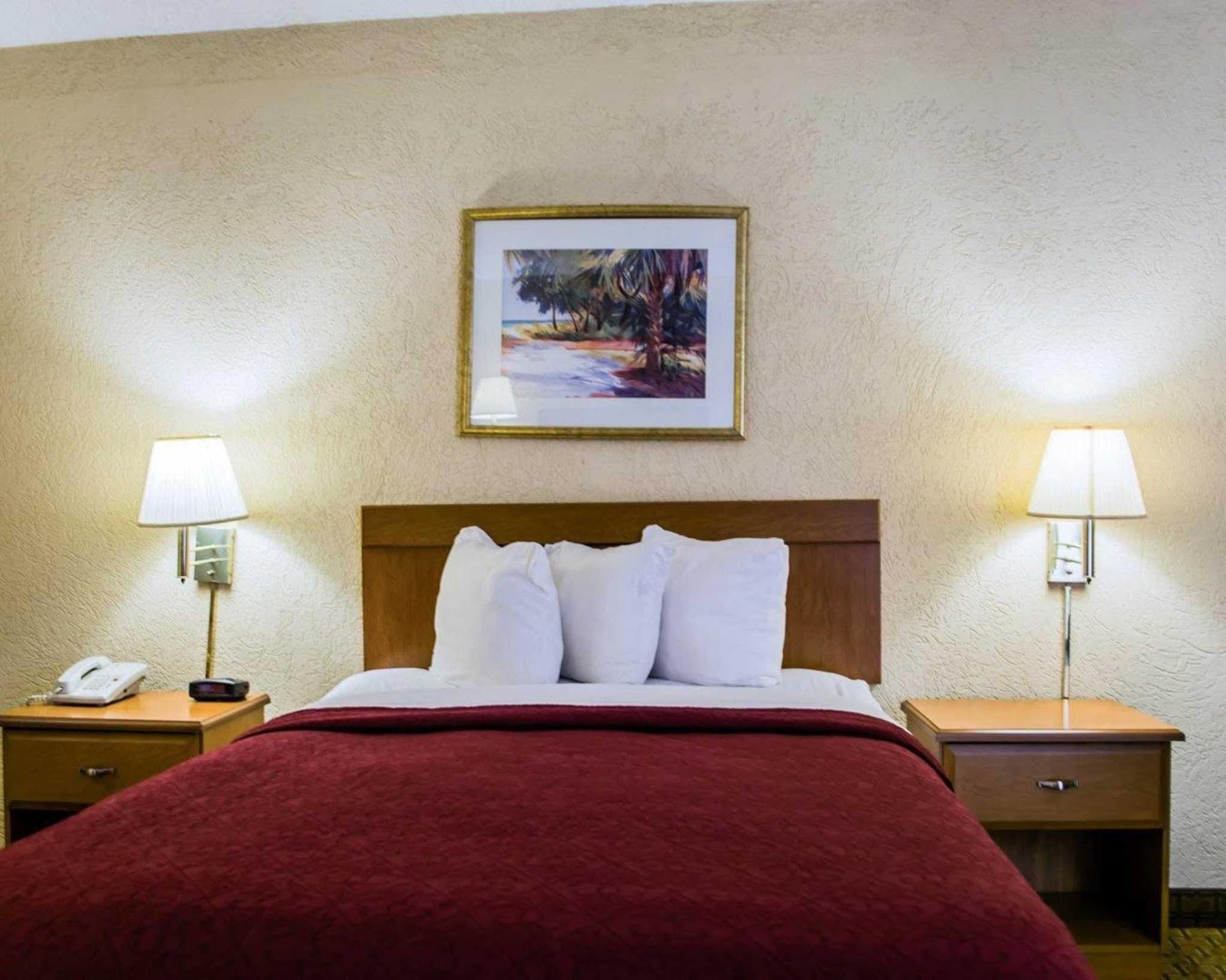 Econo Lodge Busch Gardens Tampa Zewnętrze zdjęcie